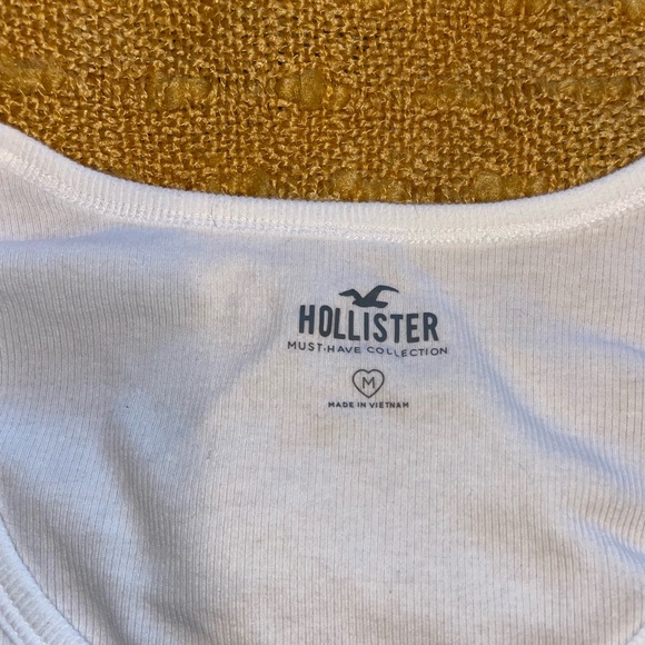 White Hollister Top - Picture 3 of 6